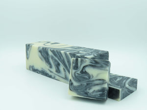 Enchanted Woods- Refreshing mix of sandalwood, patchouli and botanicals